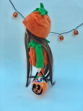 Load image into Gallery viewer, Winnie Pumpkin Doll 12.5&quot;/32cm
